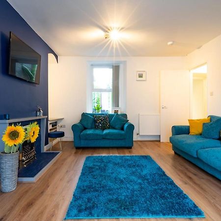 Newly-Renovated, Mid-Terrace Cottage In Porthmadog Bagian luar foto