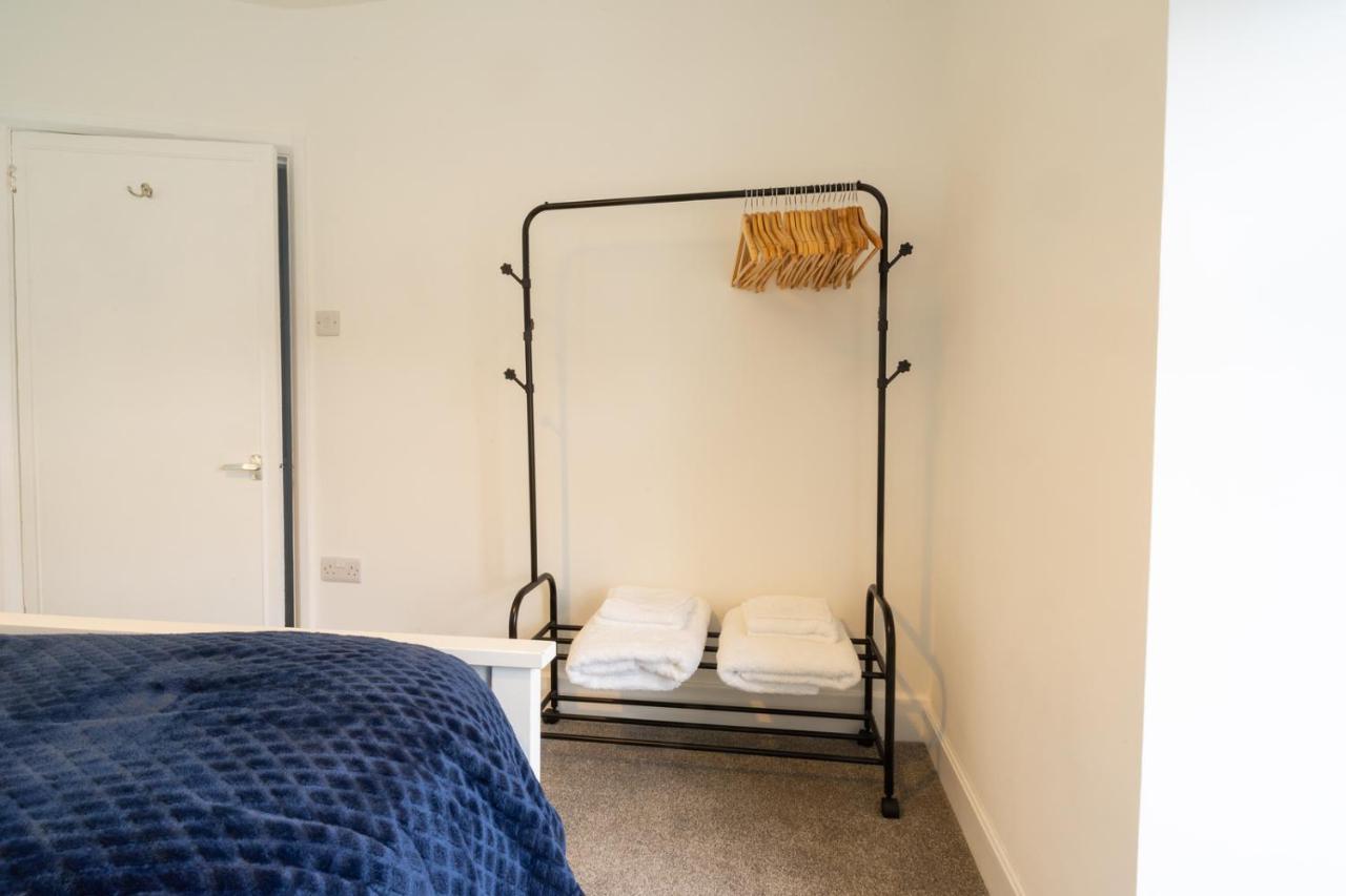 Newly-Renovated, Mid-Terrace Cottage In Porthmadog Bagian luar foto