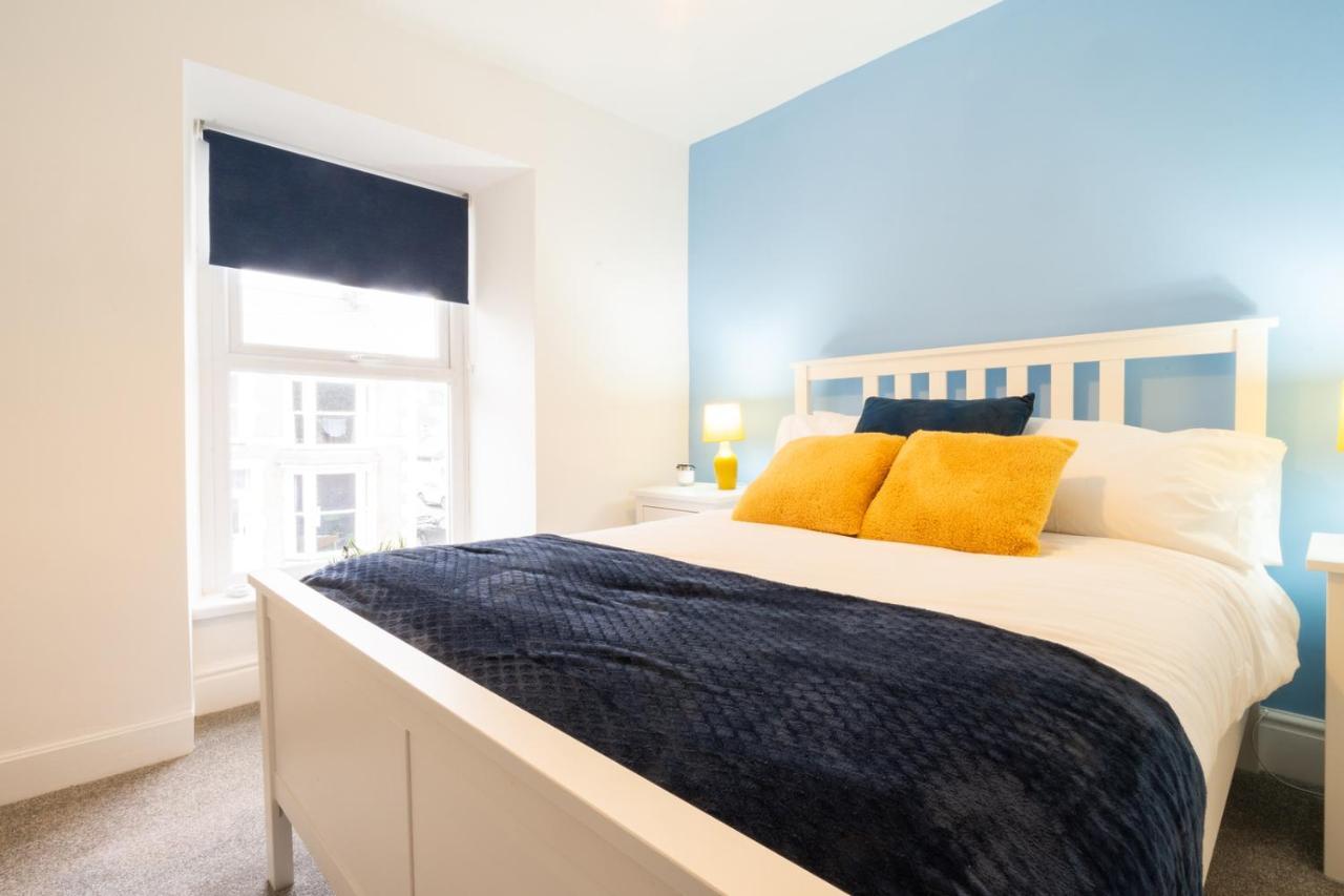 Newly-Renovated, Mid-Terrace Cottage In Porthmadog Bagian luar foto
